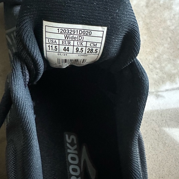 New Brooks black Adrenaline GTS 21 Athletic Sneakers size 11.5 - Picture 12 of 12